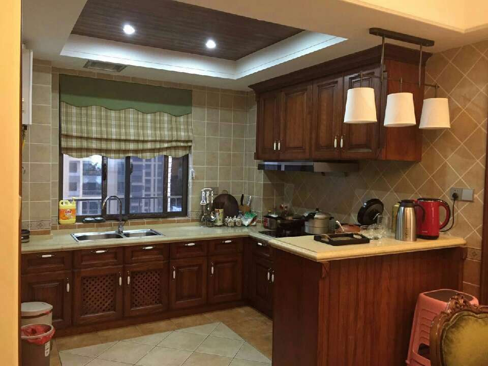 株洲世（shì）貿廣場—一起草 www.17c.com櫥櫃案例展示